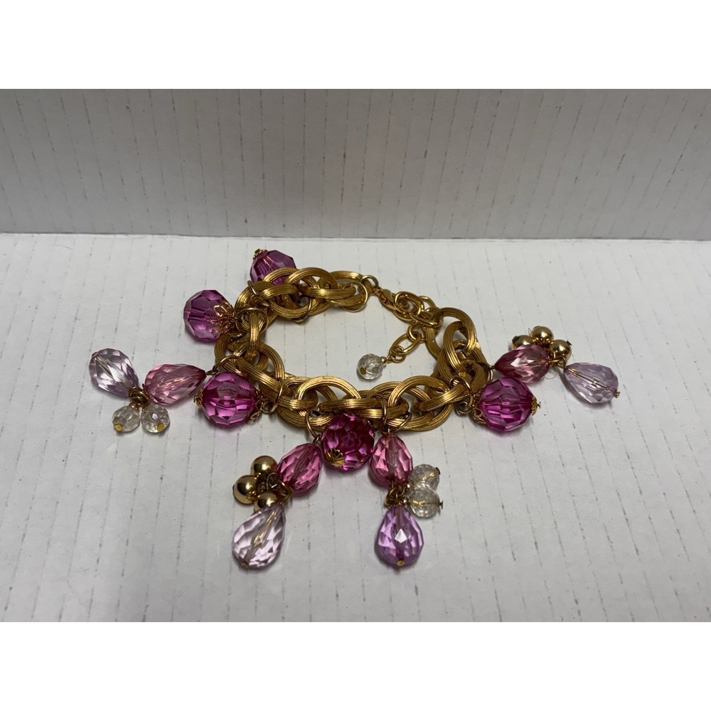 Bracelet Gold Tone Dangling Pink Lilac Plastic Beads Charms Festive look